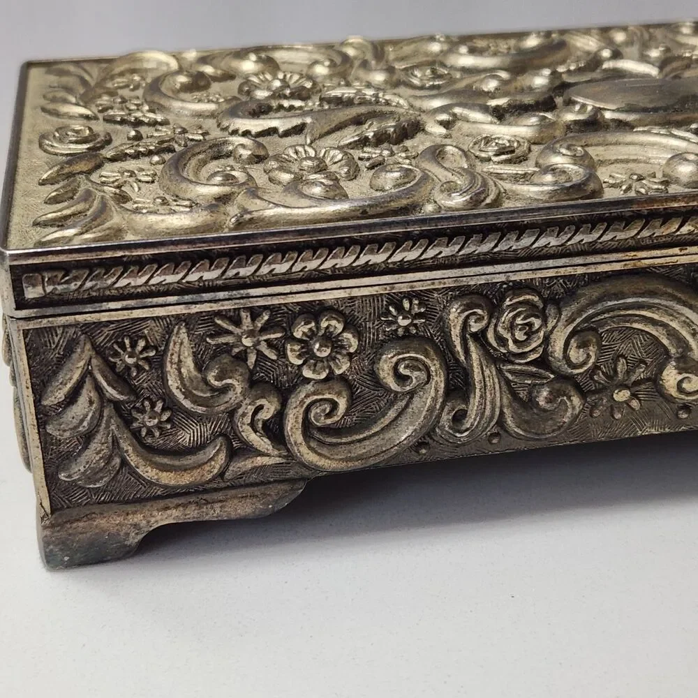 Godinger Vintage 1992 Silver Plate Ornate Rectangle Jewelry  Hinged Box Velvet